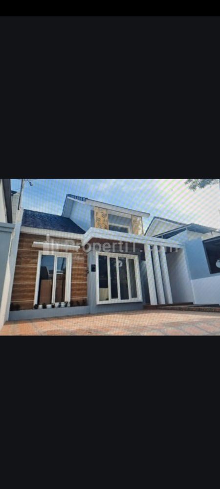 Dijual Rumah Harga 1Man Siap Huni di Citraland Cluster Bukit Palma, Surabaya