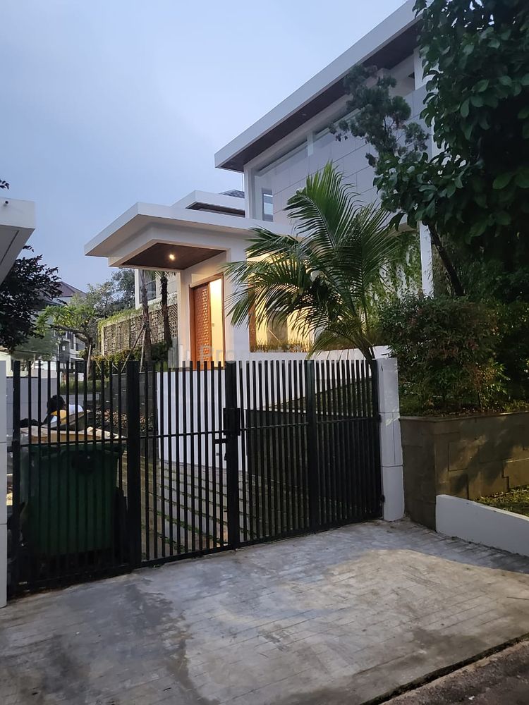 Dijual Rumah Mewah Lokasi di Pondok Indah, Jakarta Selatan