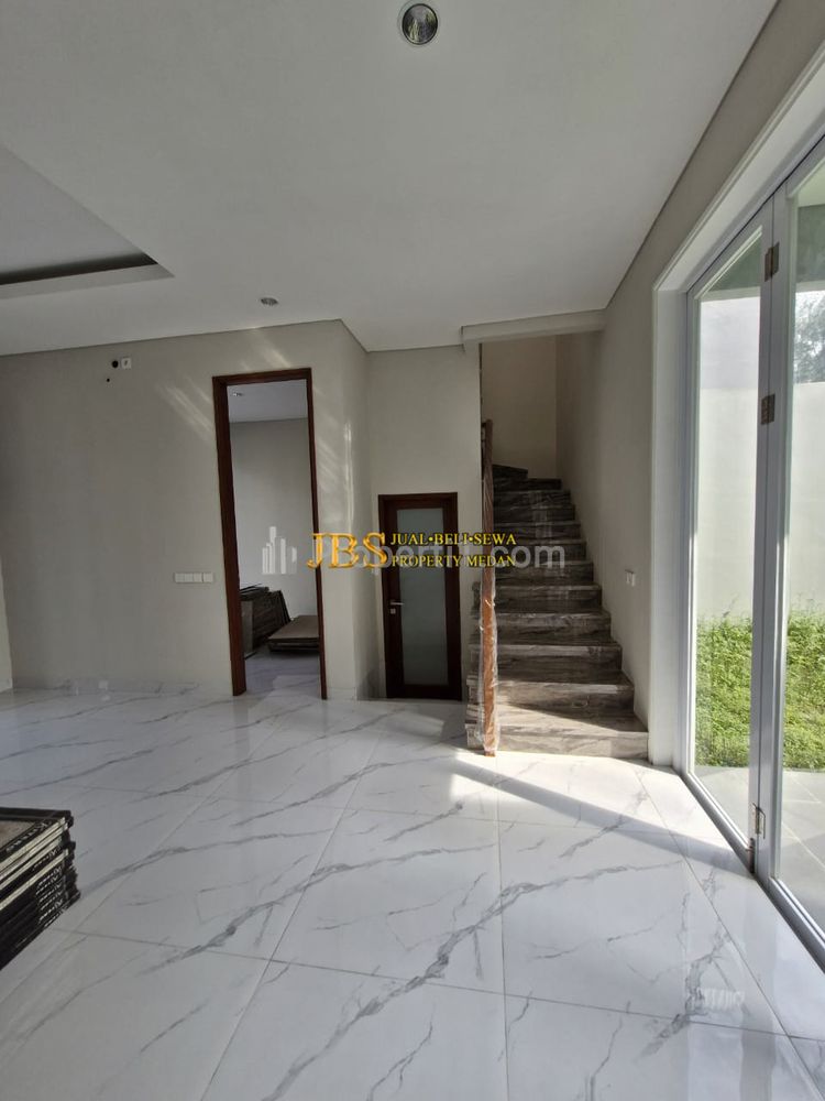 Dijual Rumah 2 Tingkat di Komplek Citraland Gama City Medan Cluster Dempsey Hill