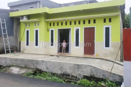 Rumah Dijual di Perumahan Pesona Laguna 1 Tapos Depok Dekat RSUD Anugerah Sehat Afiat, Terminal Jatijajar, SMAN 8 Depok, Dekat Gerbang Tol Cimanggis