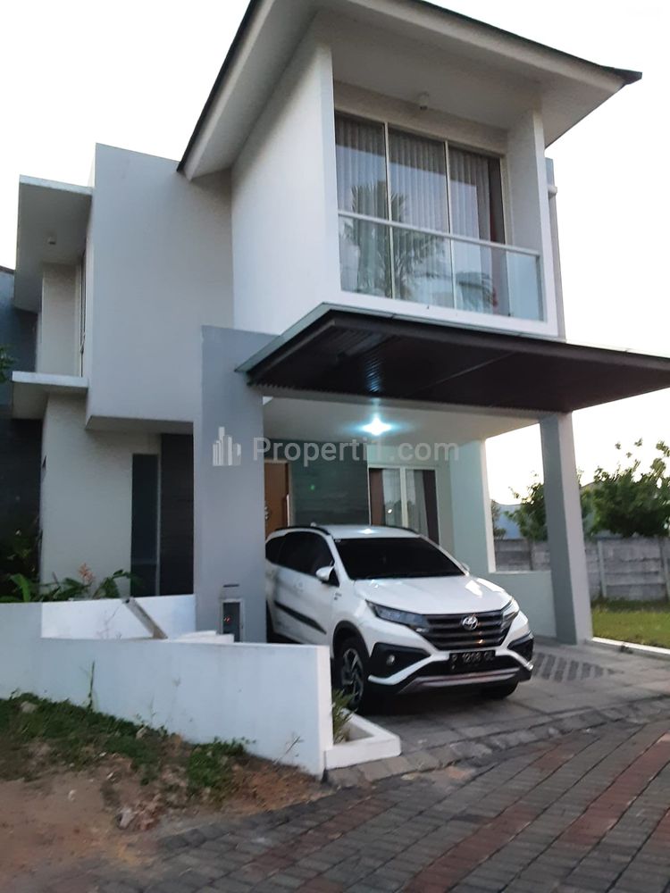 Rumah Disewakan Royal Residence Wiyung Surabaya Barat Minimalis Siap Huni