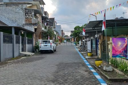 Dijual Rumah Hook Villa di Sengkaling Malang, Luas Tanah 130