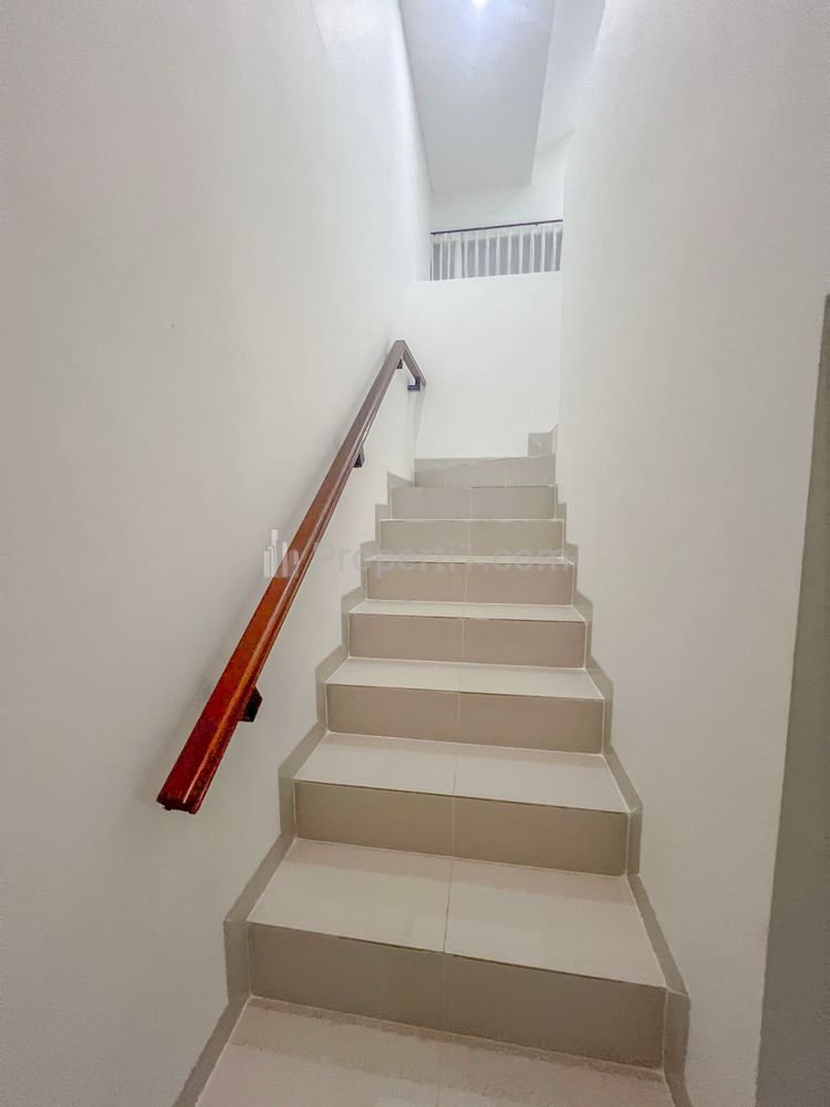 Dijual Rumah 7 KM di Perumahan Floresta Garden Kota Palembang