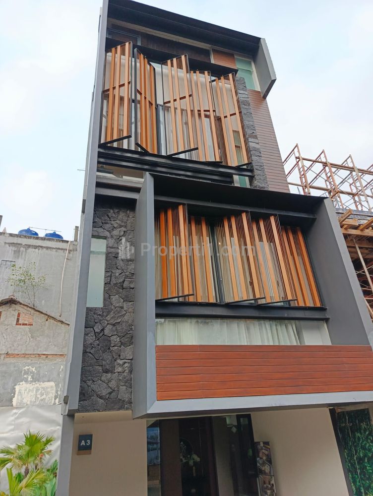 Jual Rumah Dapat Mobil Tanpa Undian di Gatot Subroto Jakarta Selatan