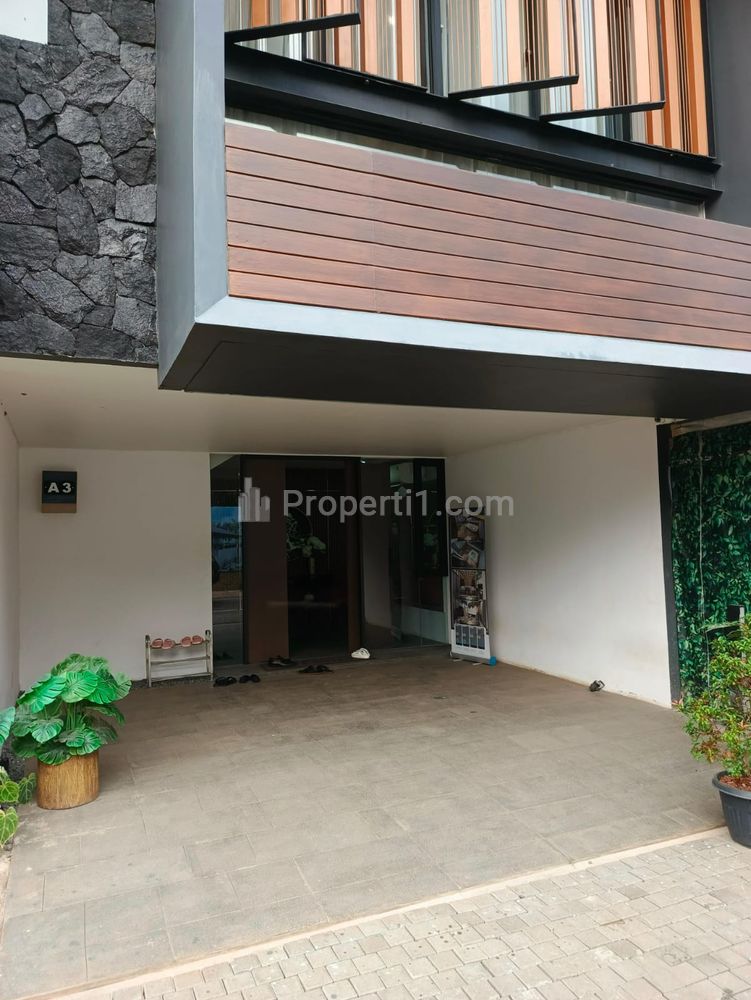 Jual Rumah Dapat Mobil Tanpa Undian di Gatot Subroto Jakarta Selatan