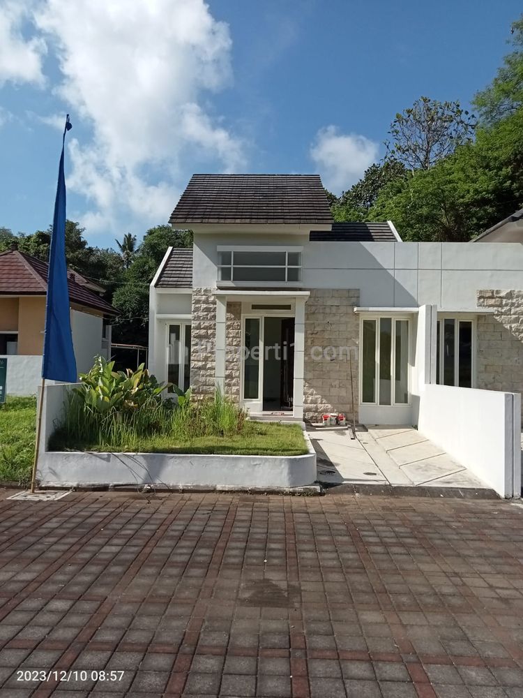 Dijual Rumah Minimalis 2 Kamar Tidur Tipe 7x12 di Bongan Tabanan Bali