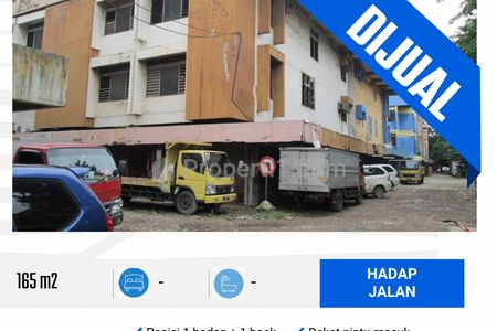 Jual Cepat Ruko Gandeng Hook di Pangeran Jayakarta Jakarta Pusat Hadap Jalan