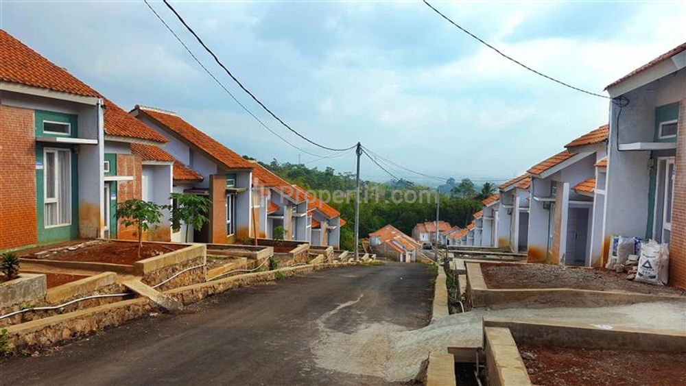 Jual Rumah Subsidi Siap Huni Tanpa DP Cicilan Flat Seharga Ngontrak di Parakan Muncang Cimanggung Sumedang