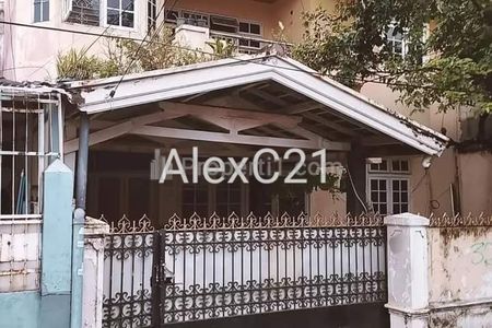 Dijual Cepat Rumah (BU) Cocok untuk Rumah Kost di Kemanggisan Dekat Binus, Palmerah, Jakarta Barat