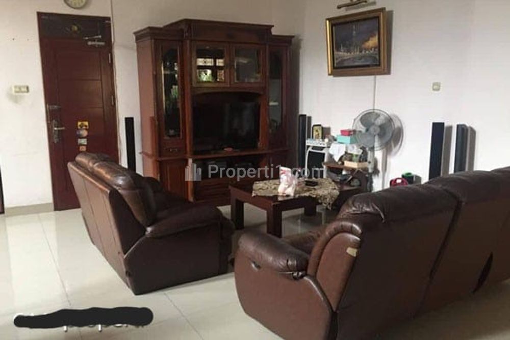 Jual Cepat dengan Harga Terjangkau Rumah di Cilandak Jakarta Selatan Lokasi Strategis - 4 Kamar Tidur Full Furnished