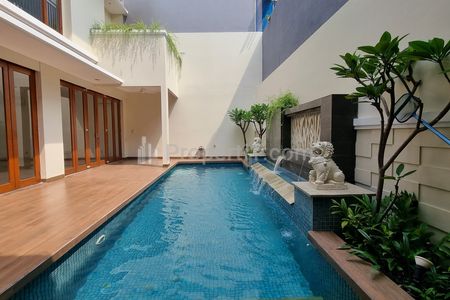 Jual Cepat Rumah Modern di Cipete Jakarta Selatan Lokasi Strategis - 4 Kamar Tidur