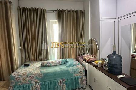 Dijual Rumah 2 Tingkat Full Furnished di Komplek Givency One Type Salvatore - Medan