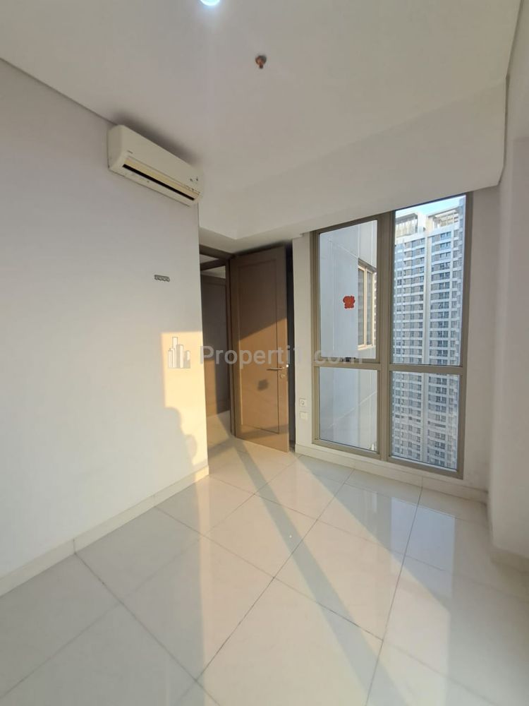 Sewa/Jual Apartemen Taman Anggrek Residences Semi Furnished – 2BR – 50m2 Jakarta Barat