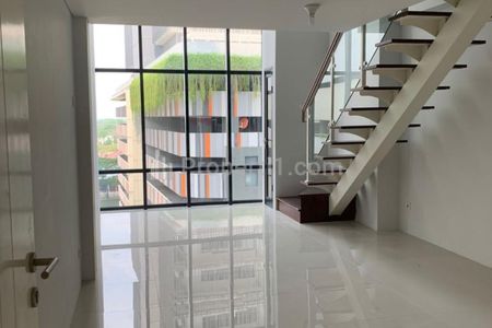 Dijual MURAH Apartemen Cornell SOHO UC Tipe LOFT - Universitas Ciputra Surabaya Barat - 2 KT Kosongan (Bonus AC dan Pemanas Air)