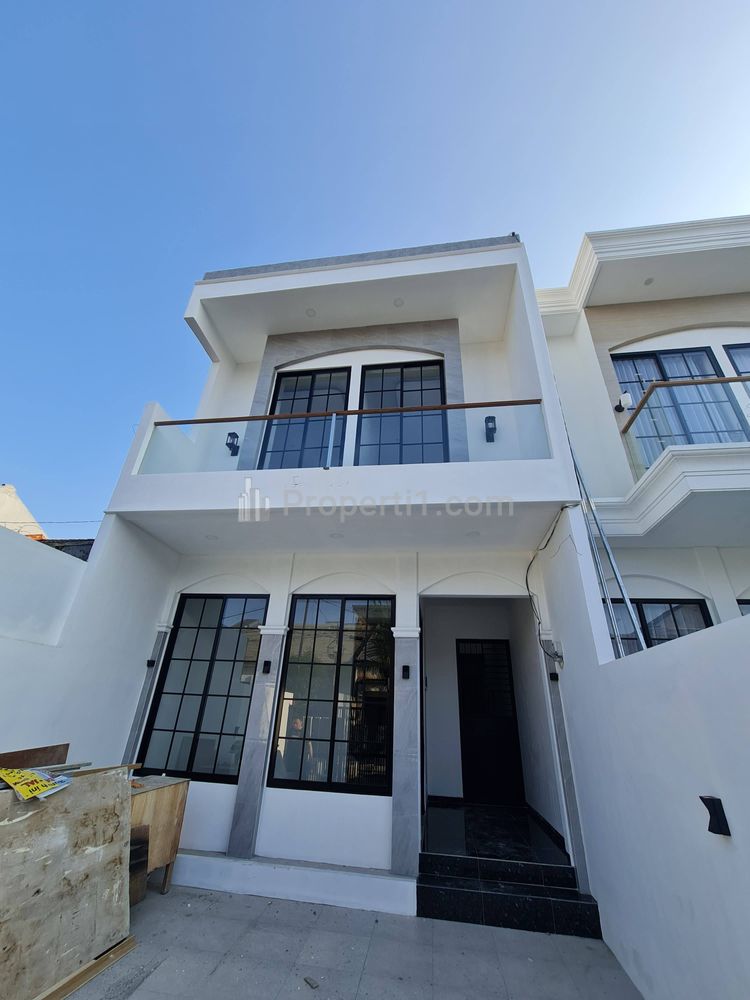 Dijual Rumah Baru Darmo Permai Timur Surabaya, Kondisi Baru Gress