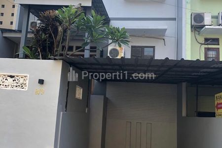 Rumah Dijual Dalam Perumahan di Cinere Dekat Samsat Cinere, Depok