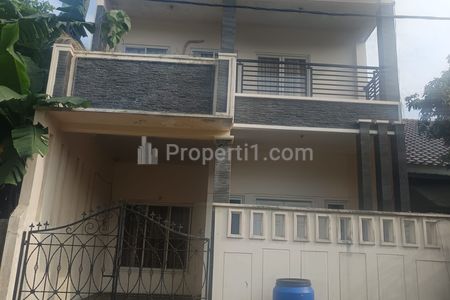 Disewakan Rumah 2 Lantai di Vila Serpong BSD, Tangerang Selatan