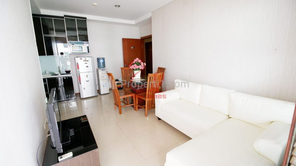 Disewakan Apartemen Thamrin Residence 2 BR Full Furnished