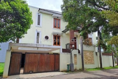 Dijual Rumah 3 Lantai di Permata Jingga Suhat Malang, Luas Tanah 324 m2