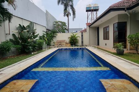 Dijual Rumah Besar dengan Pool di Cipete, Jakarta Selatan