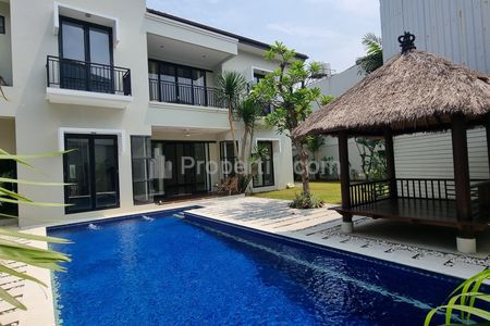 Dijual Rumah Modern dengan Pool di Cipete Jakarta Selatan