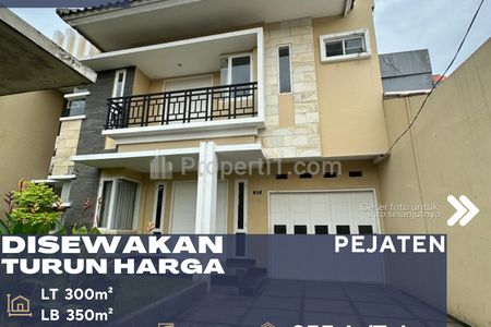 Disewakan Rumah Bagus Siap Huni Turun Harga di Daerah Pejaten Jakarta Selatan