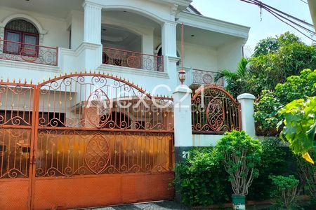 Dijual dan Disewakan Rumah di Kebayoran Lama Utara, Kebayoran Lama, Jakarta Selatan