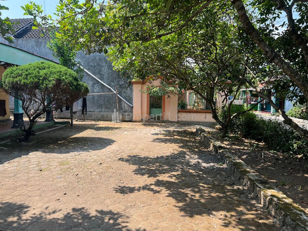 Dijual Tanah strategis 454m² Tepi Jalan Raya Batujamus-Kemuning, Karanganyar