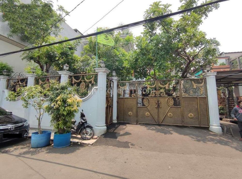 Jual Rumah Mewah Siap Huni di Sunter Jaya Jakarta Utara