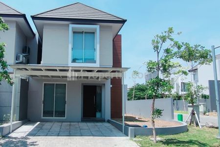 Rumah Dijual di Graha Natura Surabaya Barat