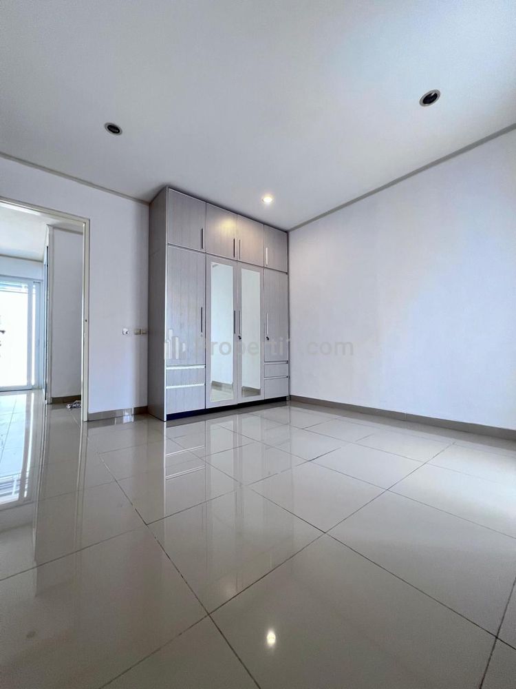 Jual Rumah di Cilandak TB. Simatupang Jakarta Selatan, Sudah SHM - 3 Kamar Tidur