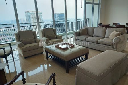 For Rent Apartment The Pakubuwono Signature 4+1BR Furnish 