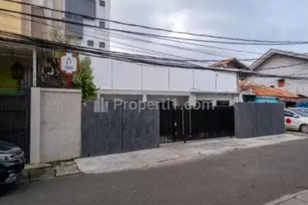 Dijual Kostan Hitung Tanah di Mampang Jakarta Selatan