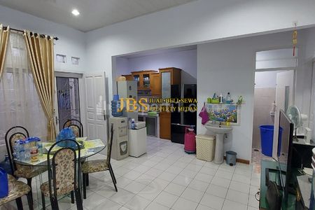 Dijual Rumah Siap Huni di Komplek Cemara Asri Medan Jalan Pisang