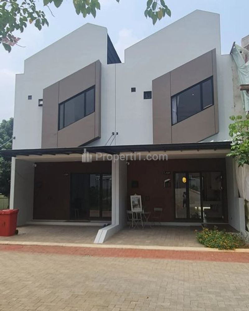 Dijual Rumah 2 Lantai Tipe 5x12 3 Kamar Tidur di Serpong Tangerang Selatan Banten