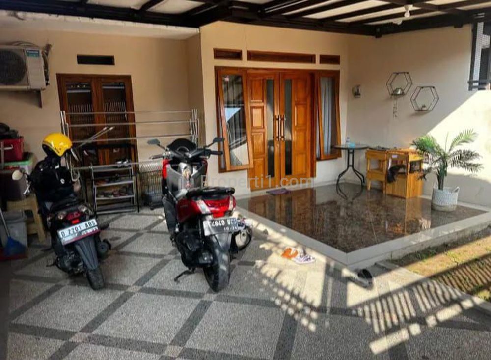 Dijual Rumah Rapih Asri Terawat Siap Huni Cisaranten Kulon Arcamanik Bandung