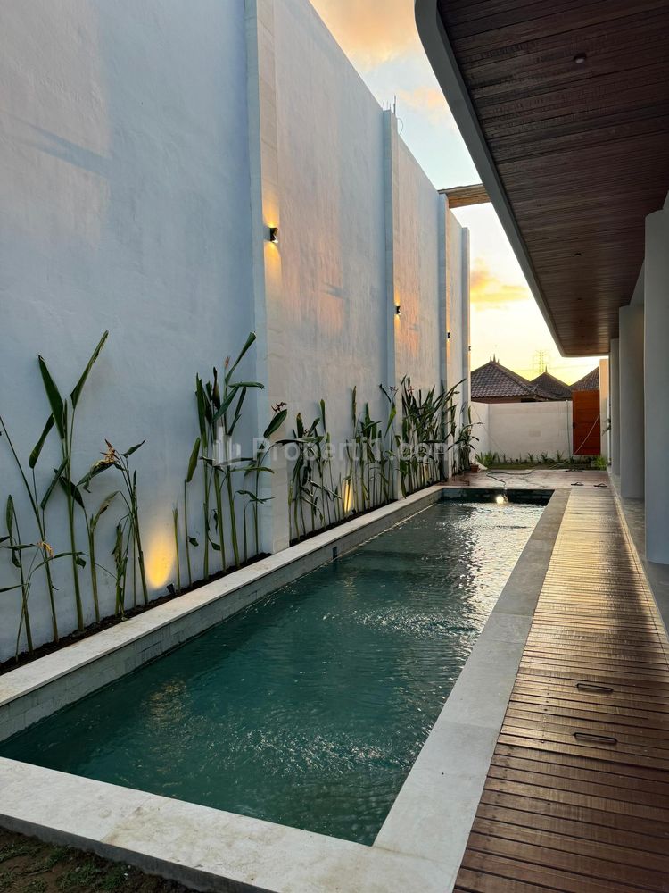 Dijual Villa Mewah Siap Huni Furnish dan Private Pool View Jungle Kediri Tabanan Bali
