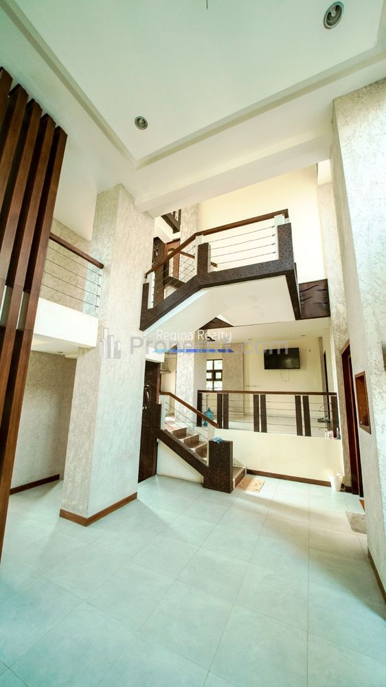 Disewakan Rumah Cantik di Cinere Mas Depok, Dekat ke CBD TB Simatupang dan MRT