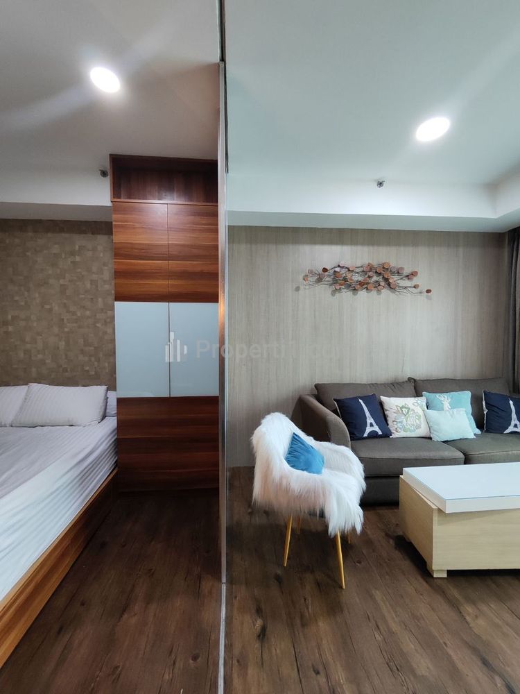 For Rent / Disewakan Apartemen Studio di Kemang Village Luas 43m2 Full Furnished with Balcony