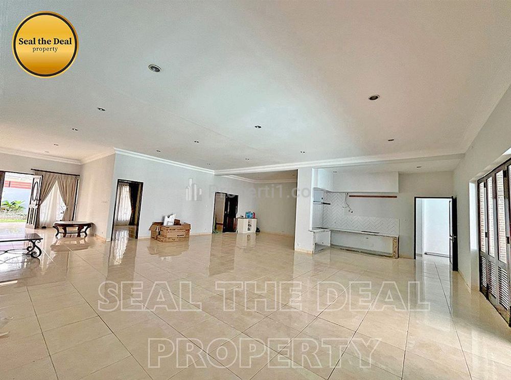 Disewakan Rumah di Area Kemang/Cipete/Cilandak Jakarta Selatan STD517