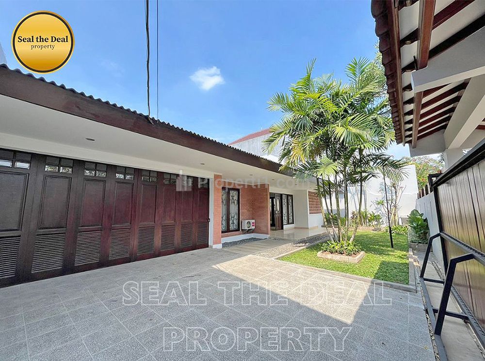 Disewakan Rumah di Area Kemang/Cipete/Cilandak Jakarta Selatan STD517