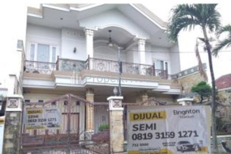 Dijual Rumah Ciamik Terawat di Babatan Mukti Surabaya