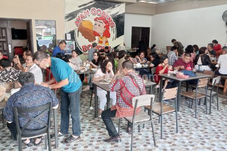Jual Cepat Murah Tempat Usaha Rumah Makan atau Depot Ramai di Wisma Lidah Kulon, Surabaya Barat
