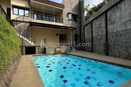 Jual Rumah Modern di Kemang Bangka Jakarta Selatan Lokasi Strategis  - 4 Kamar Tidur Baru Renovasi