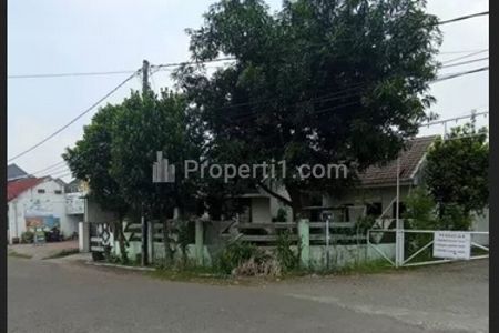 Dijual Rumah Hook di Jalan Utama Perumahan Puspa Anggaswangi Kota Sidoarjo