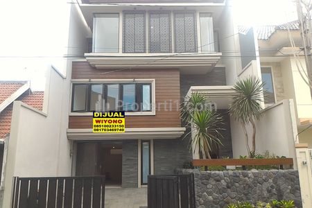 Jual Rumah Galaxy Araya Tahap 2 Mewah Baru Gres 3 Lantai Surabaya Timur