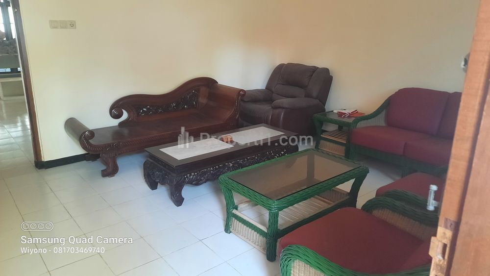 Disewakan Rumah di Dharmahusada Indah Utara, Lebar 15 Meter, Furnished, Dekat Unair Kampus C Surabaya