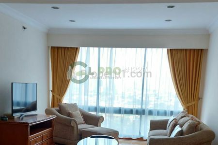 Disewakan Apartemen Taman Anggrek Kondo Lama 2+1 Kamar Furnish