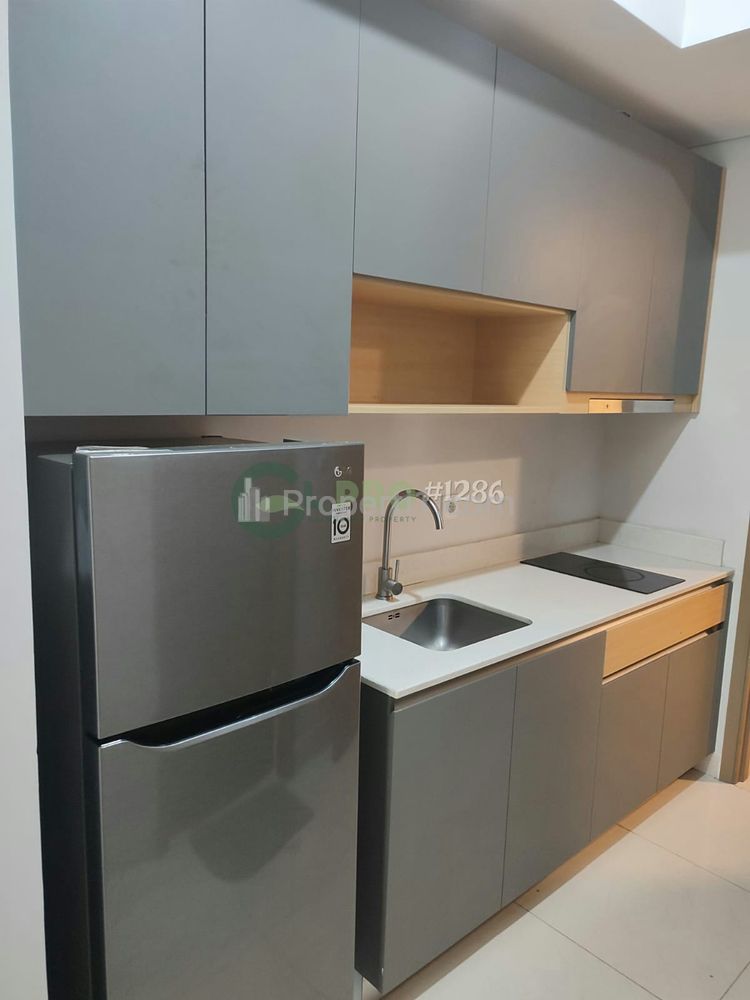 Sewa Apartemen Taman Anggrek Residence Studio Full Furnished di Jakarta Barat