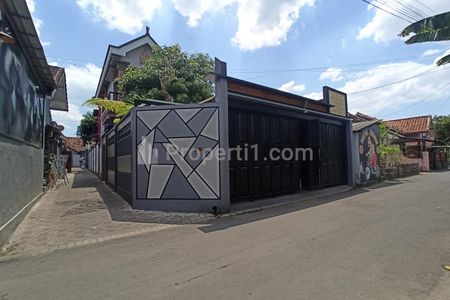 Dijual Rumah Mewah Klasik Modern Seputar Nogotirto Jl. Godean Km 4 Sleman Yogyakarta